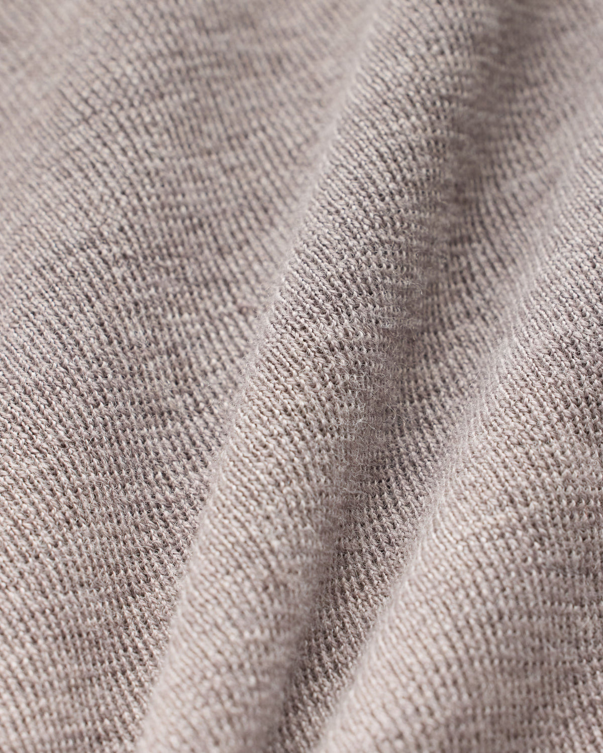 MERINO MOCK NECK SWEATER