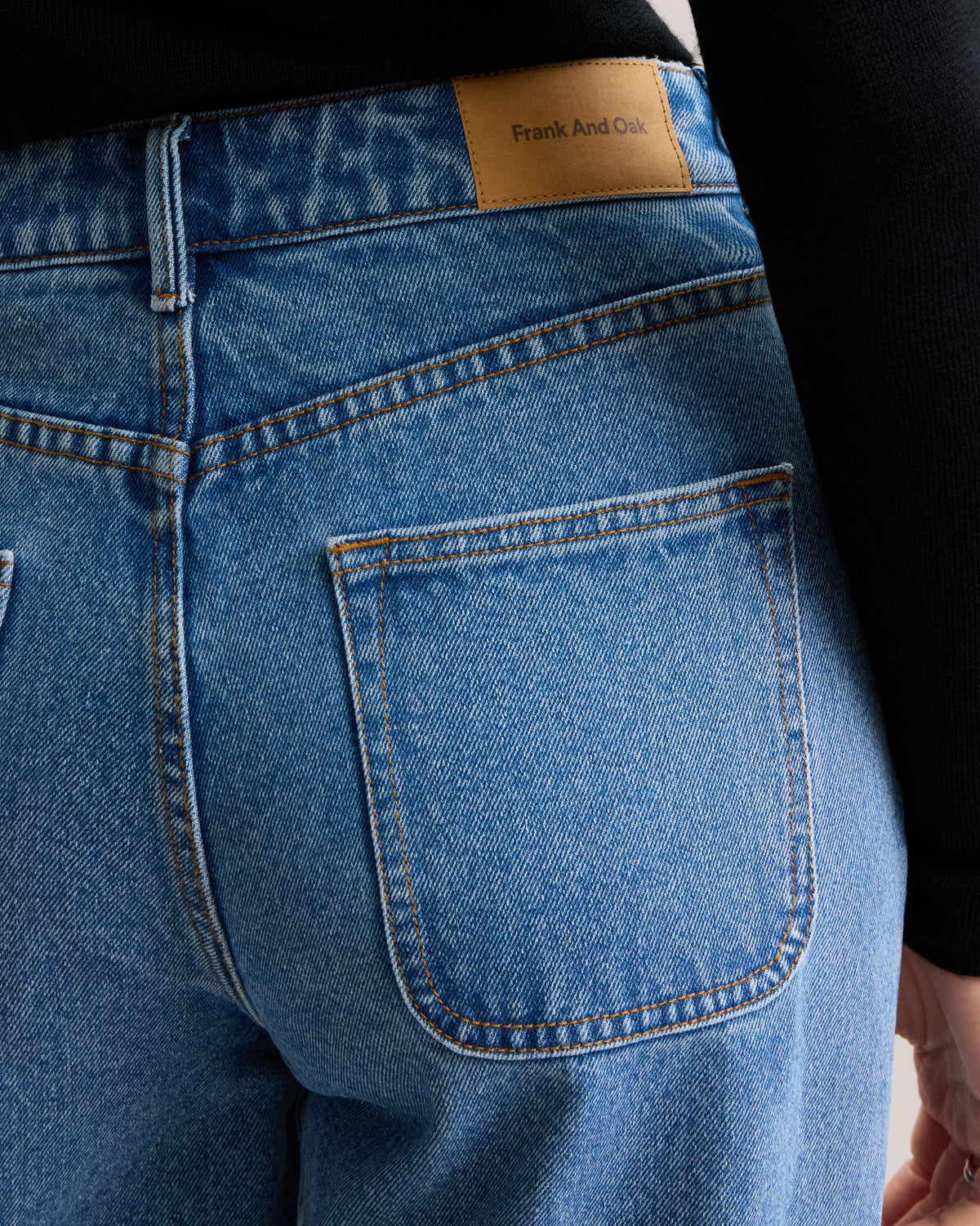 RELAXED STRAIGHT DENIM PANTS
