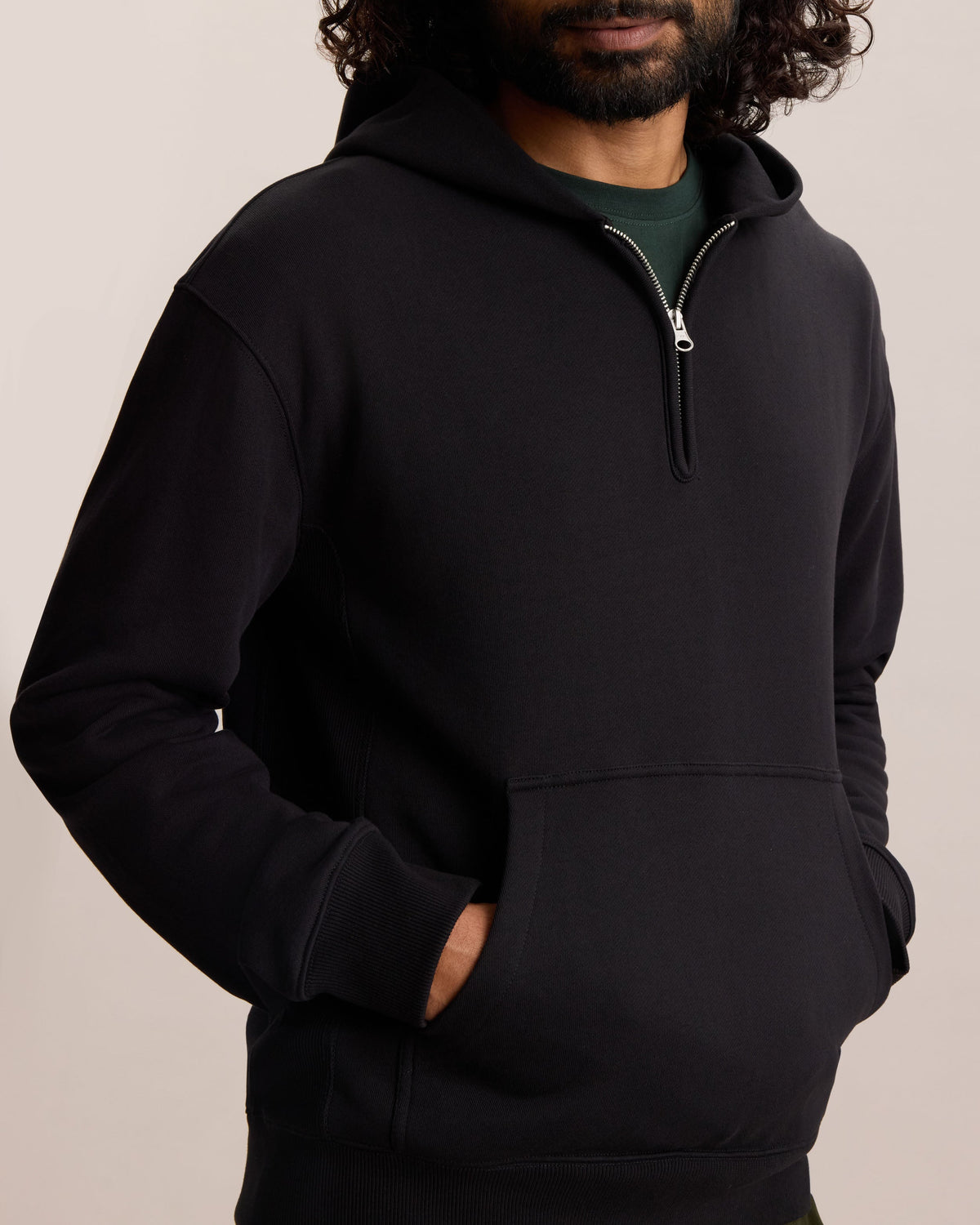 QUARTER ZIP HOODIE