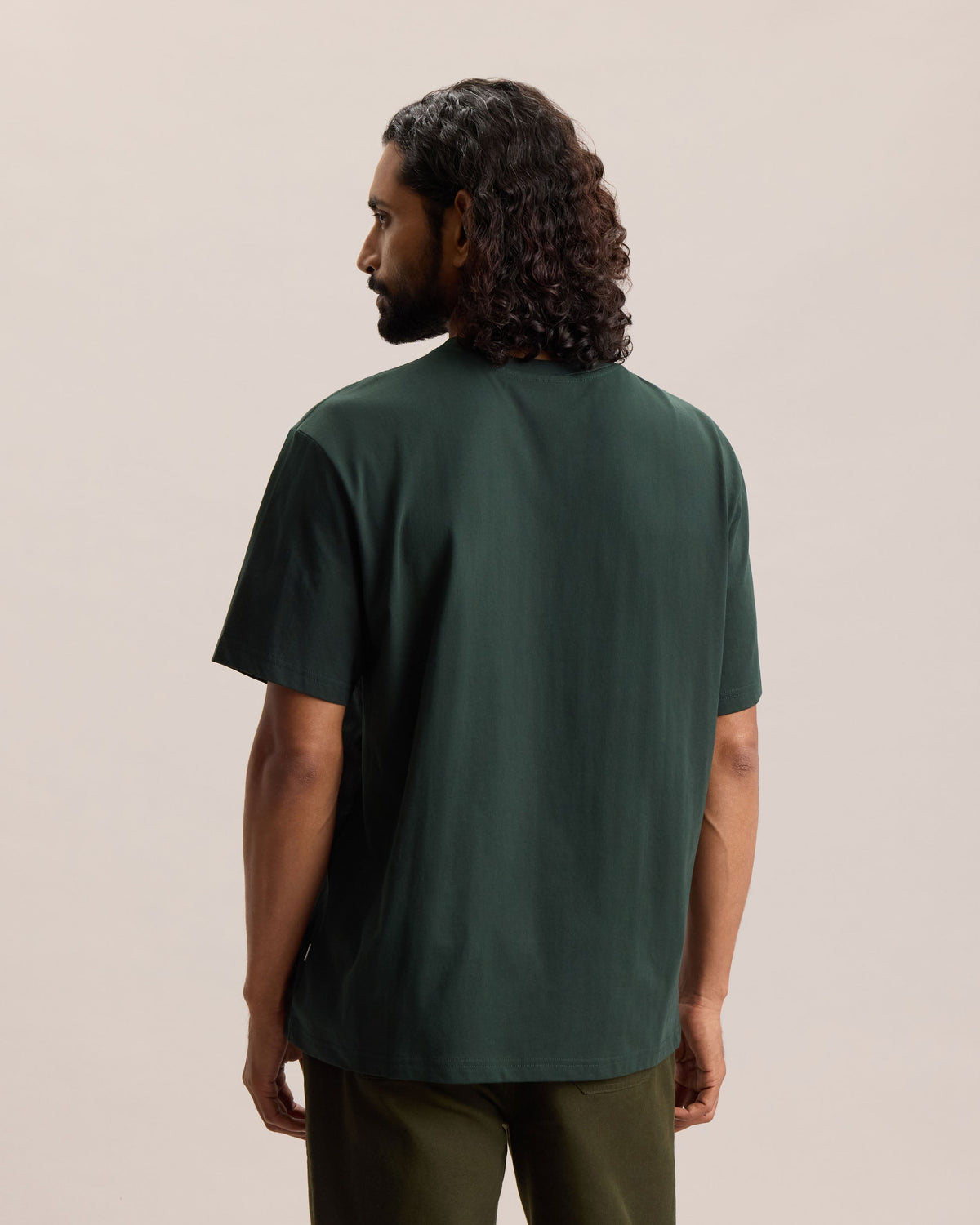 ESSENTIAL RELAXED TEE